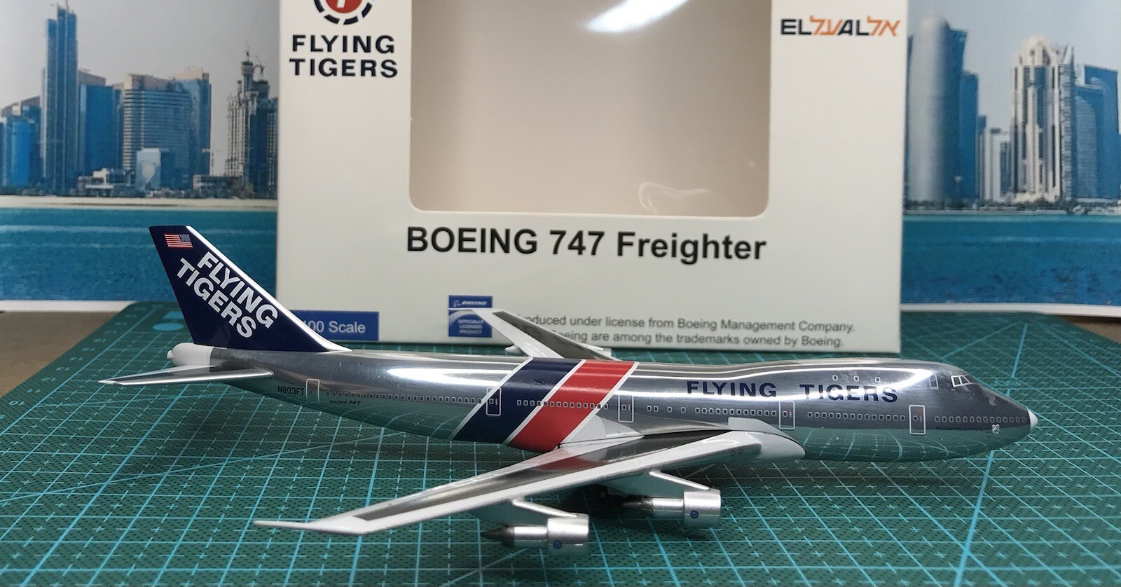 Flying Tigers Aeroclassics 1:400 Boeing 747-100 Reg: N803FT 80’s Colors Mint