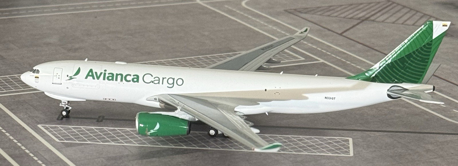 NG Model Avianca Cargo Airbus A330-200F Reg #: N331QT 61071 1/400