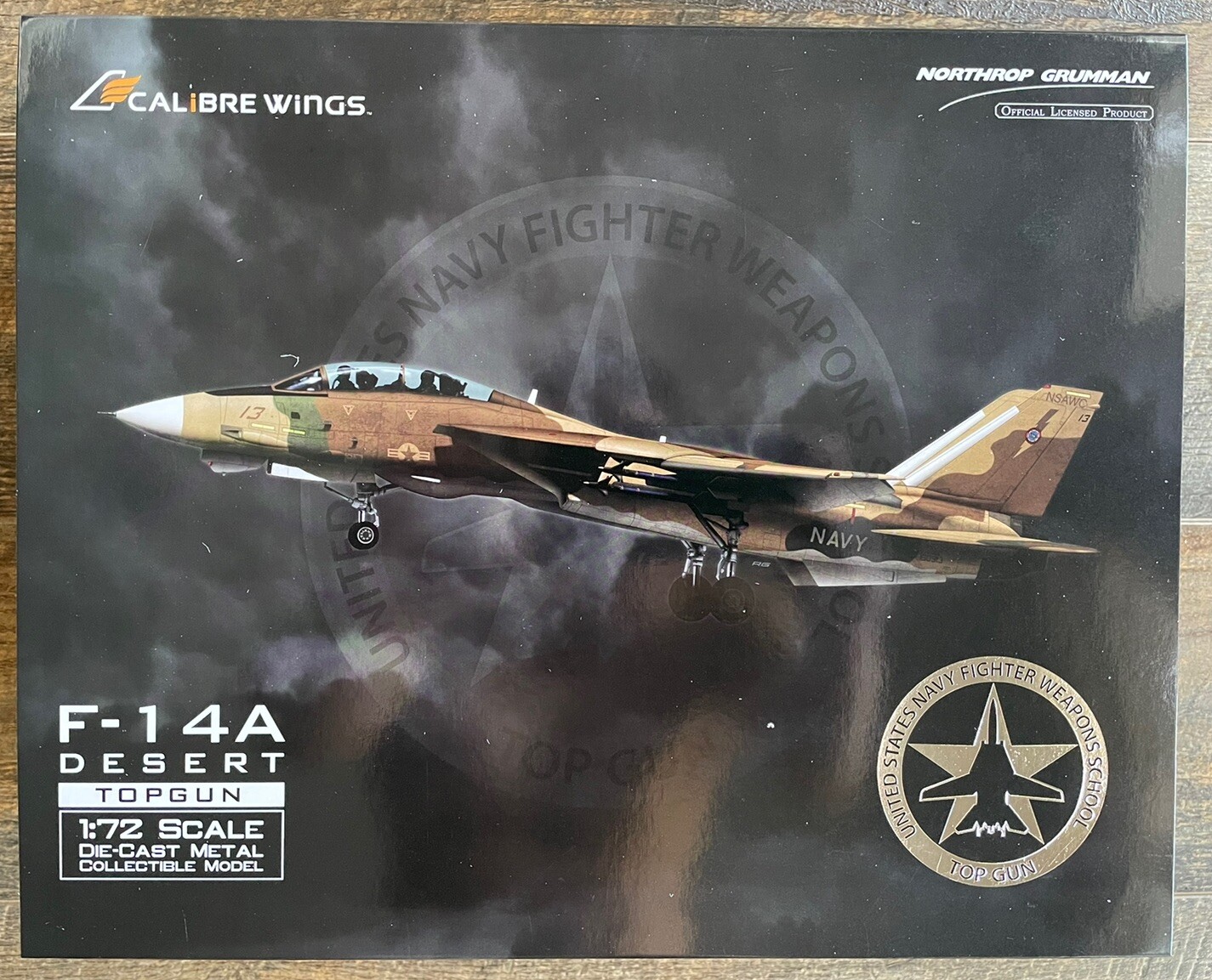 NEW CALIBRE WINGS 1:72 scale F-14A DESERT TOP GUN US NAVY FIGHTER WEAPONS SCHOOL