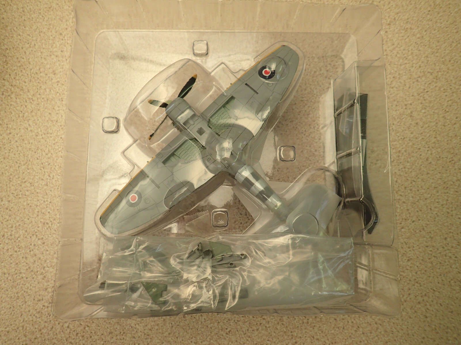 Skymax Models SM4008 1:72 Hawker Tempest Mk.V No 80 Sqn RAF 1944 Untouched