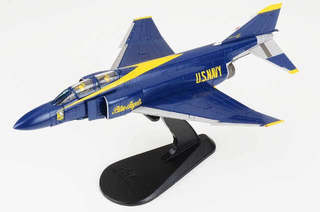 HA19045 Hobby Master F-4J Phantom II 1/72 Model USN Blue Angels w/Decal Sheet