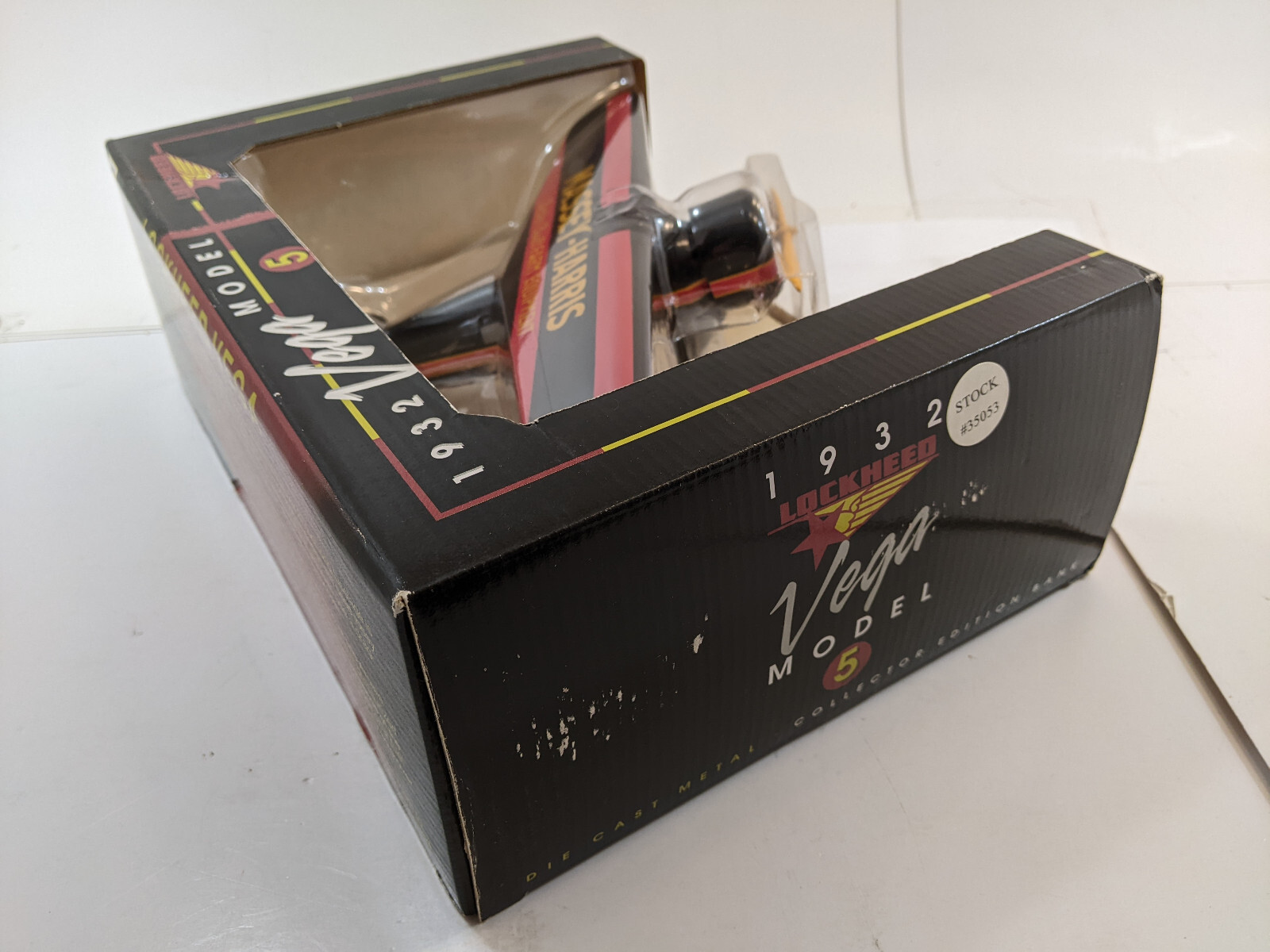 1932 Lockheed Vega Model 5 Diecast Airplane Collector Bank #35053 Massey Harris