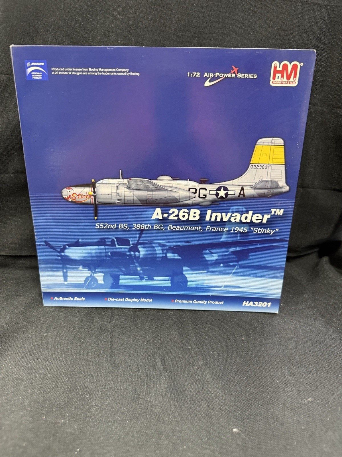 Hobby Master 1/72 A-26B Invader HA3201 552nd BS France 1945 Stinky
