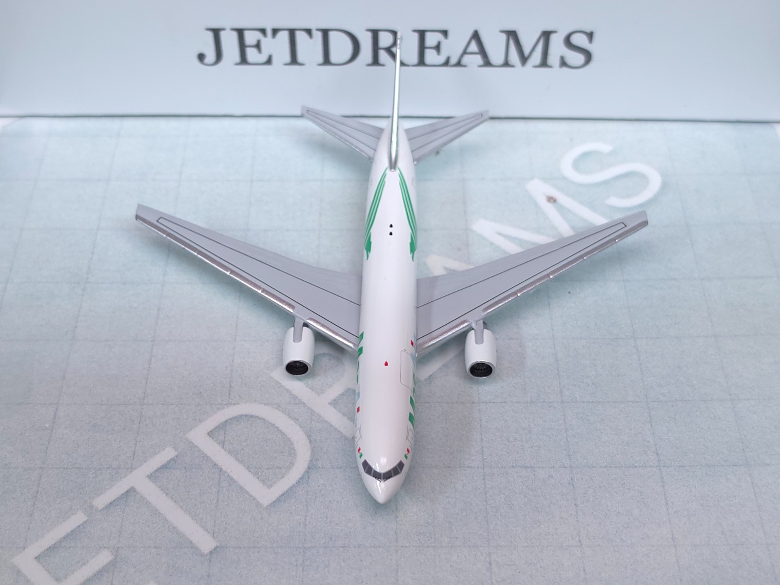 1/400 MASAIR CARGO (MEXICO) BOEING 767-200 N773AX 2010’S COLORS AEROCLASSICS