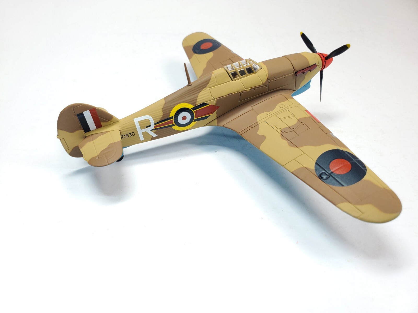 Corgi AA30701 Aviation Archive WWII Hawker Hurricane 11B BD930 Western Desert
