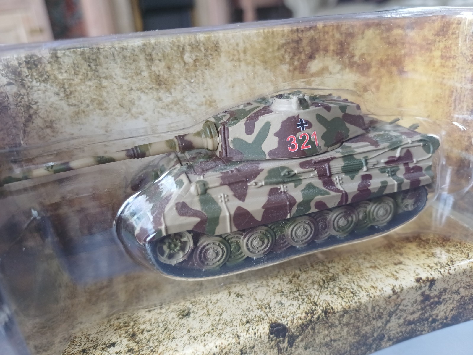 Corgi Showcase Military Legends Diecast Model Tank King Tiger Germany CS90642
