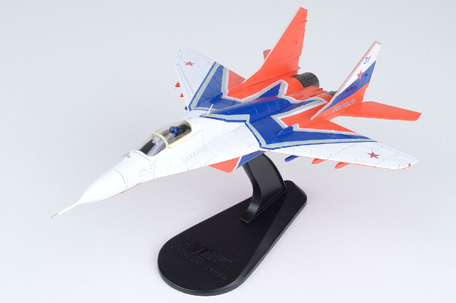 Hobby Master 1/72 MiG-29 Fulcrum-A Airplane Blue 31 Russian Air Force Strizhi