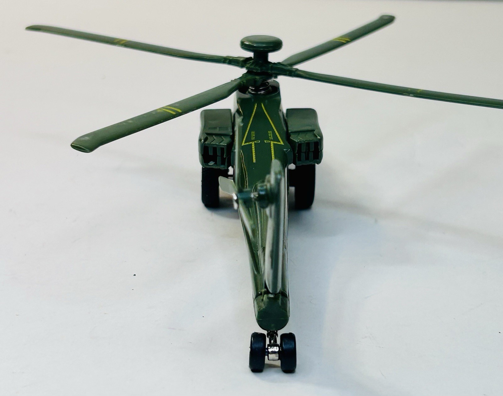 PMT Holdings Diecast US Army Chopper Helicopter Pullback Friction Toy