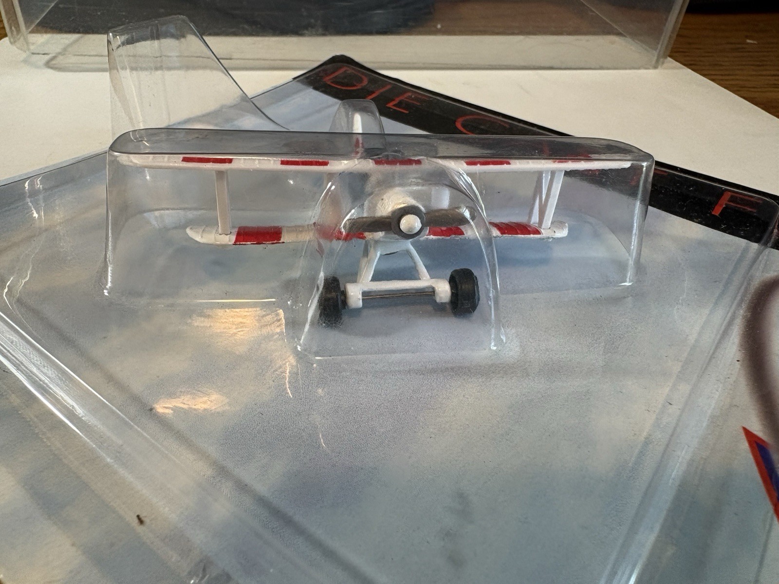 IN AIR DIECAST FLYERS CURTISS JENNY BI-PLANE+SKY WINGS WW II PLANE NIP L-SW