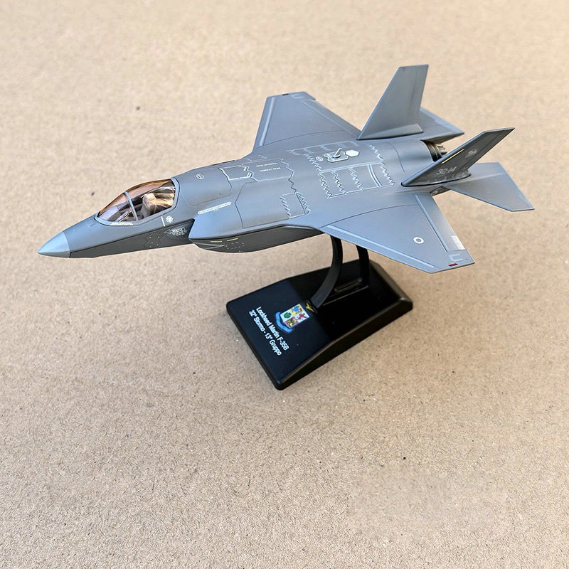 1:100 Diecast Military Model Italian F-35B “Lightning II” Fighter Jet Collection