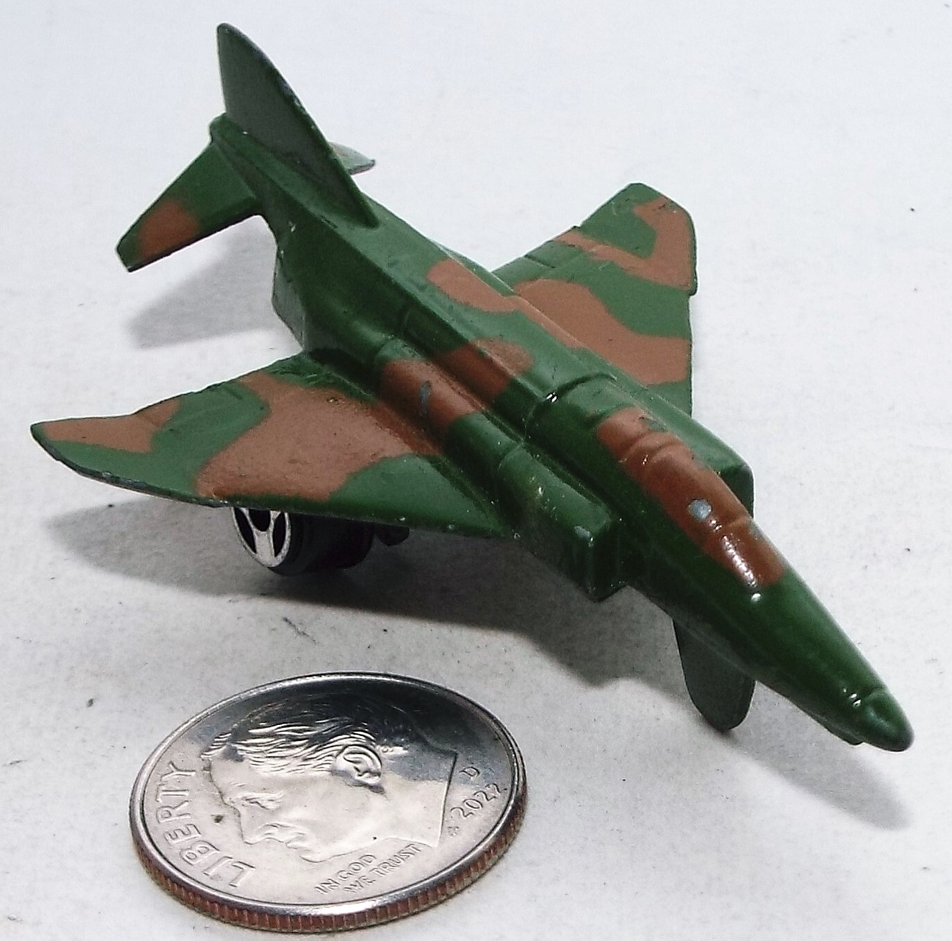 Tootsie Toy Metal F-4 Phantom Fighter Jet Aircraft in Green Camo No Markings