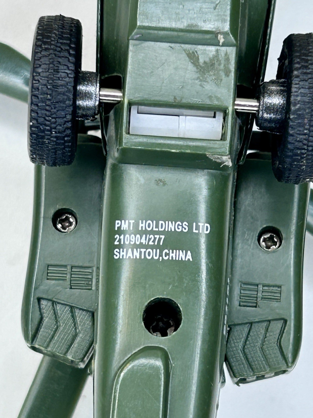 PMT Holdings Diecast US Army Chopper Helicopter Pullback Friction Toy