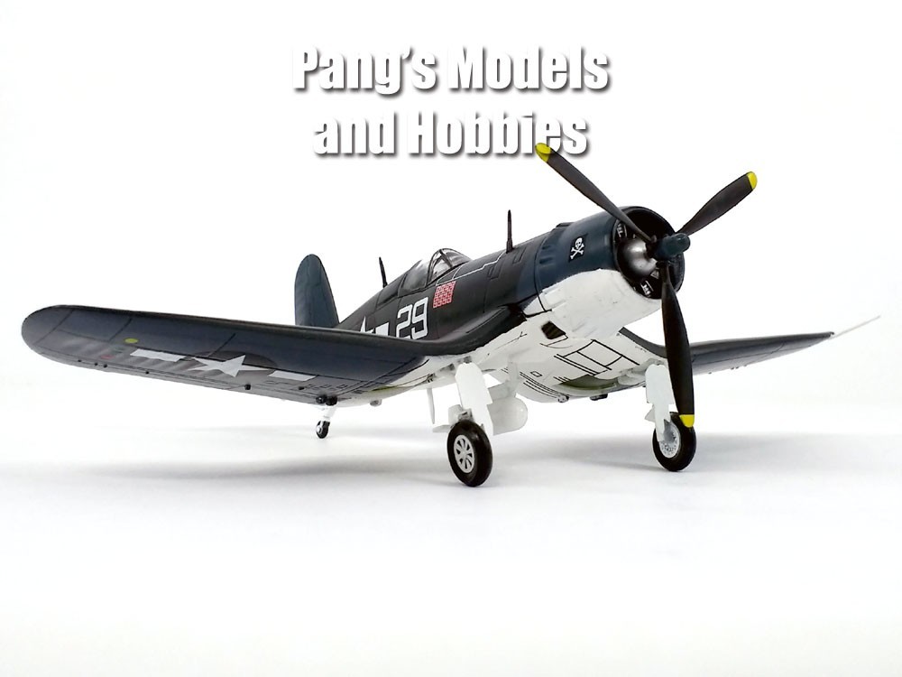 Vought F4U Corsair VF-17 “Jolly Rogers” 1944 US NAVY 1/72 Scale Diecast Model