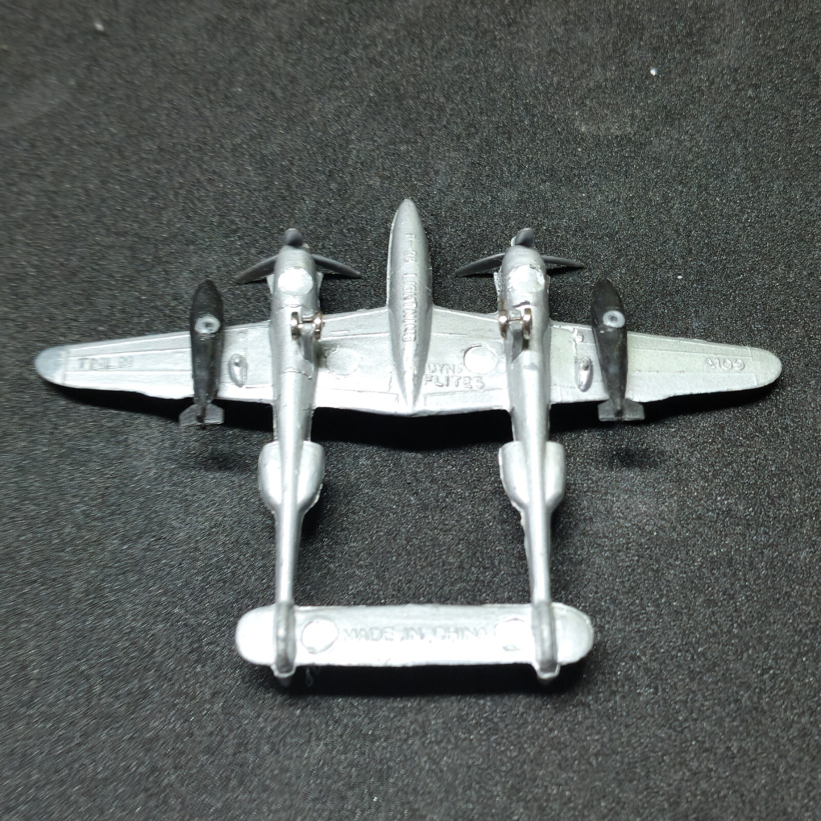 Dyna Flites / Zee A109 P-38 Lightning WW2 Diecast Fighter Plane