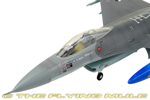 Easy Model 1:72 F-16A Fighting Falcon RNLAF #J-004