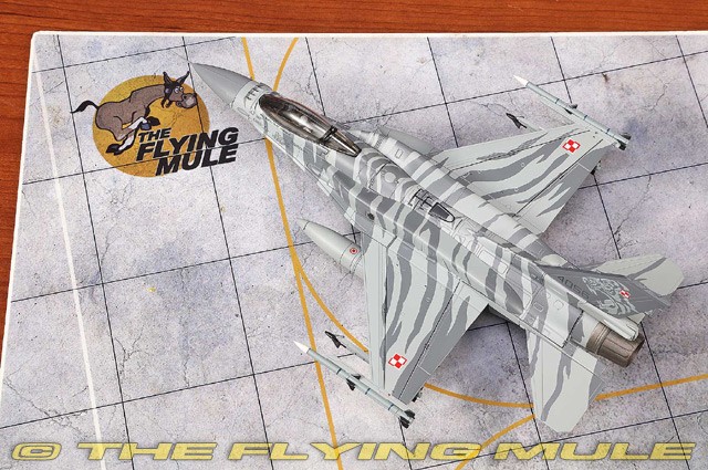 Hobby Master 1:72 F-16C Fighting Falcon Polish Air Force Maciej “SLAB”