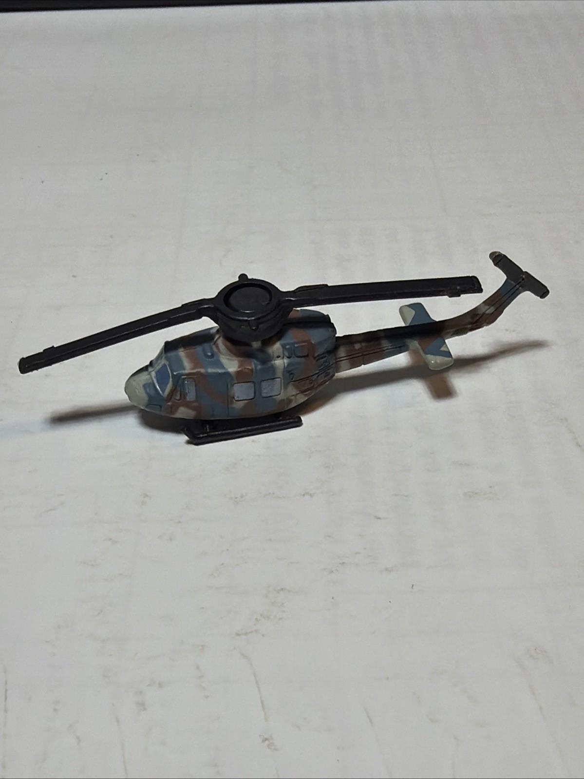 Micro Machines Military Bell UH-1N Huey Terror Troops Helicopter Vintage Galoob