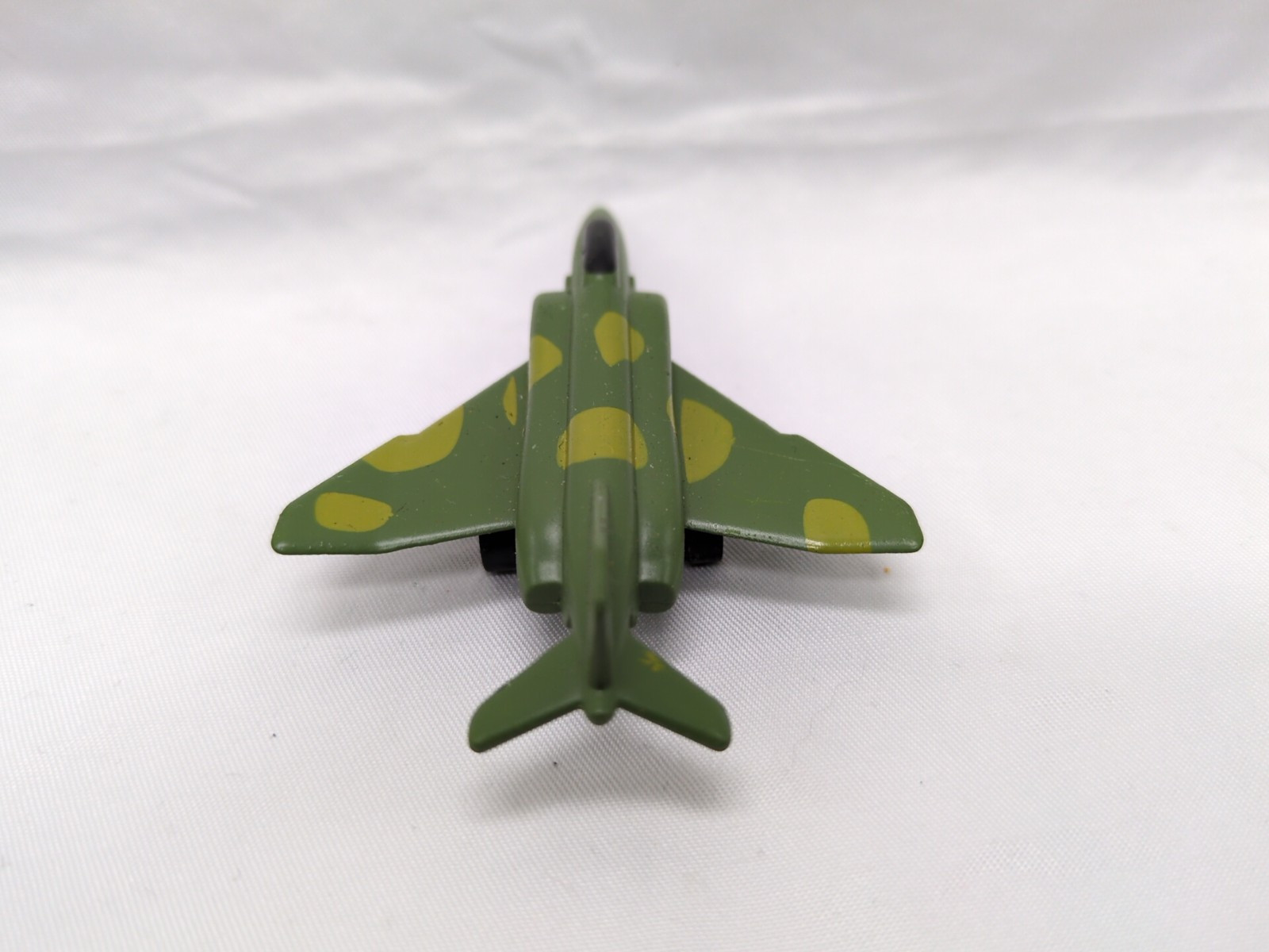 Green Camo Colored Diecast Fighter Plane 3″