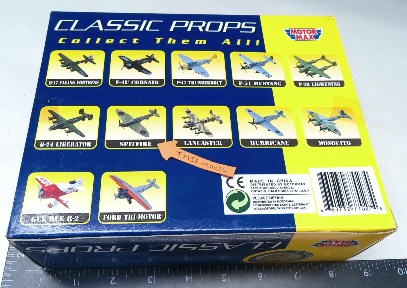 1:100 Spitfire Military Classic Props Plane by Motor Max #77027 – NEW Old Stock