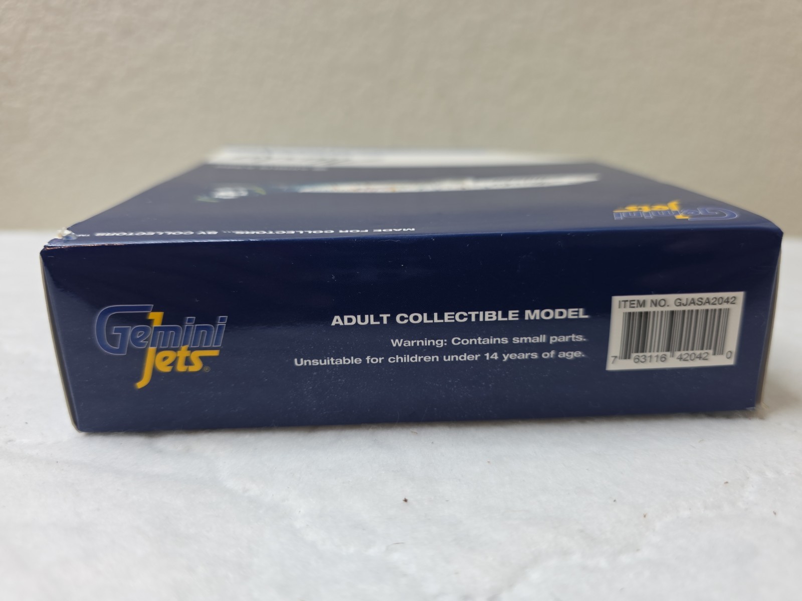 Gemini Jets Alaska Airlines Fly With Pride A320-200 1:400 GJASA2042 Box Has Dam