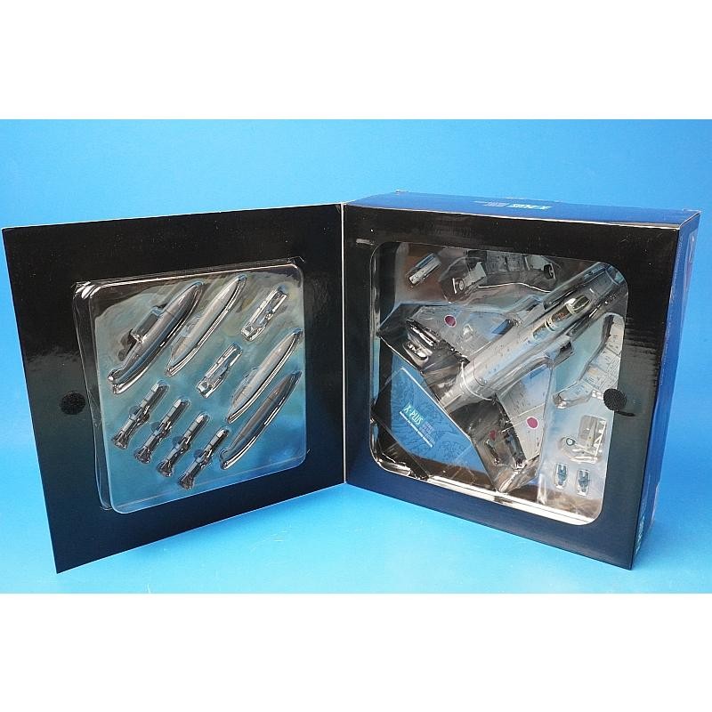 X Plus F-4EJ Kai Phantom II JASDF 302 Sqn Hyakuri AVE72001 1/72
