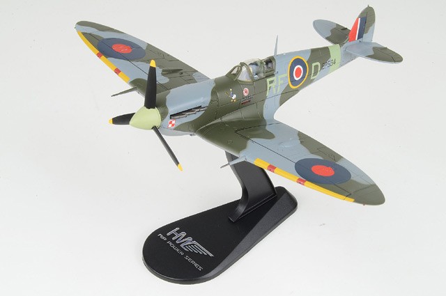 Hobby Master 1/48 Spitfire Mk V EP594 RAF No.303 (Polish) Sqn