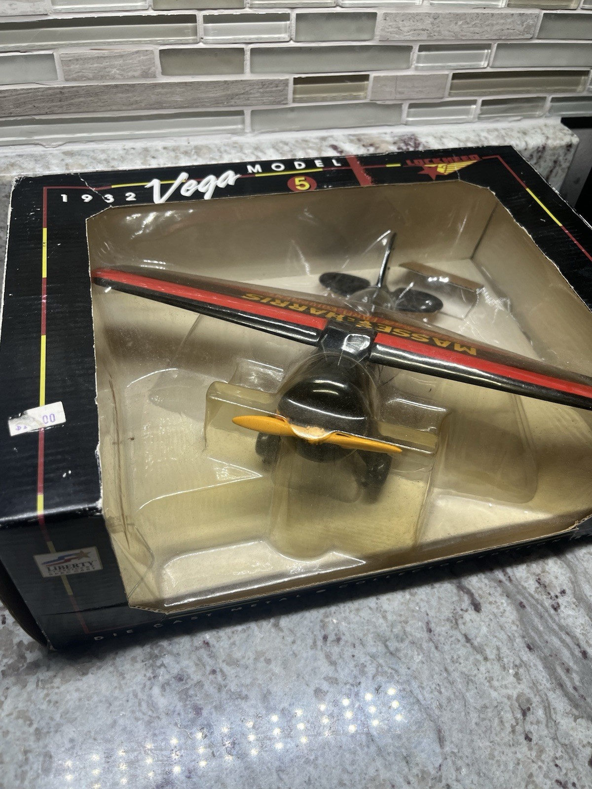 1932 Lockheed Vega Model 5 Diecast Airplane Collector Bank #35053 Massey Harris