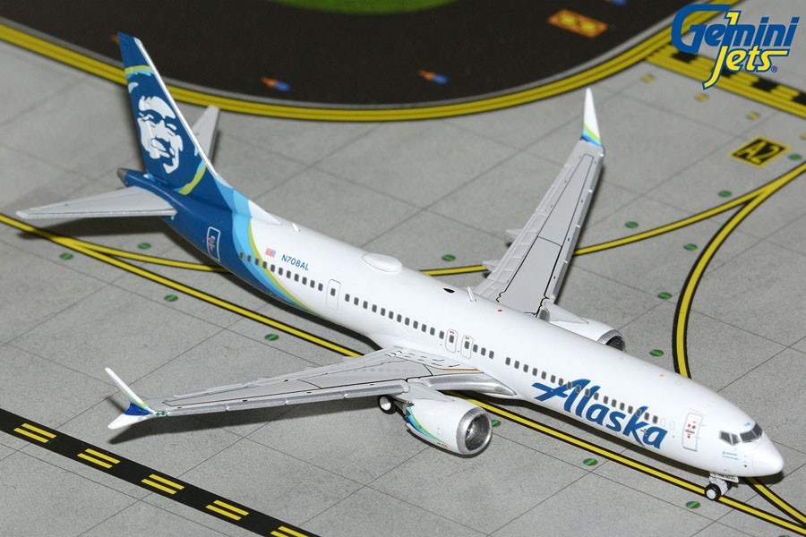 Alaska Airlines Boeing 737 MAX 9 GJASA2393 Gemini Jets Scale 1:400 IN STOCK