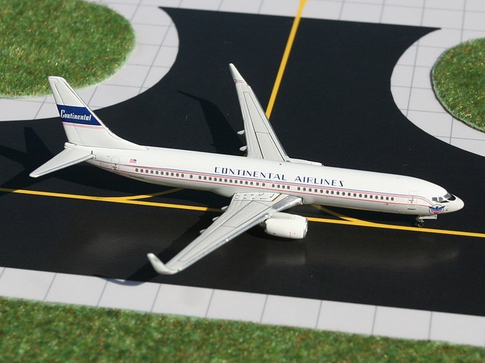Continental Boeing 737-900ER N75436 75th GeminiJets GJCOA956 Scale 1:400 RARE