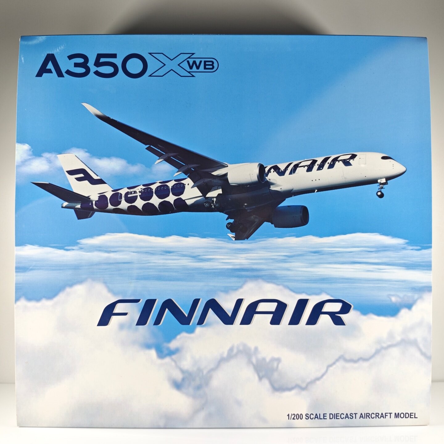 JC Wings 1:200 Finnair A350-900 OH-LWL Flaps Extended Aircraft Model