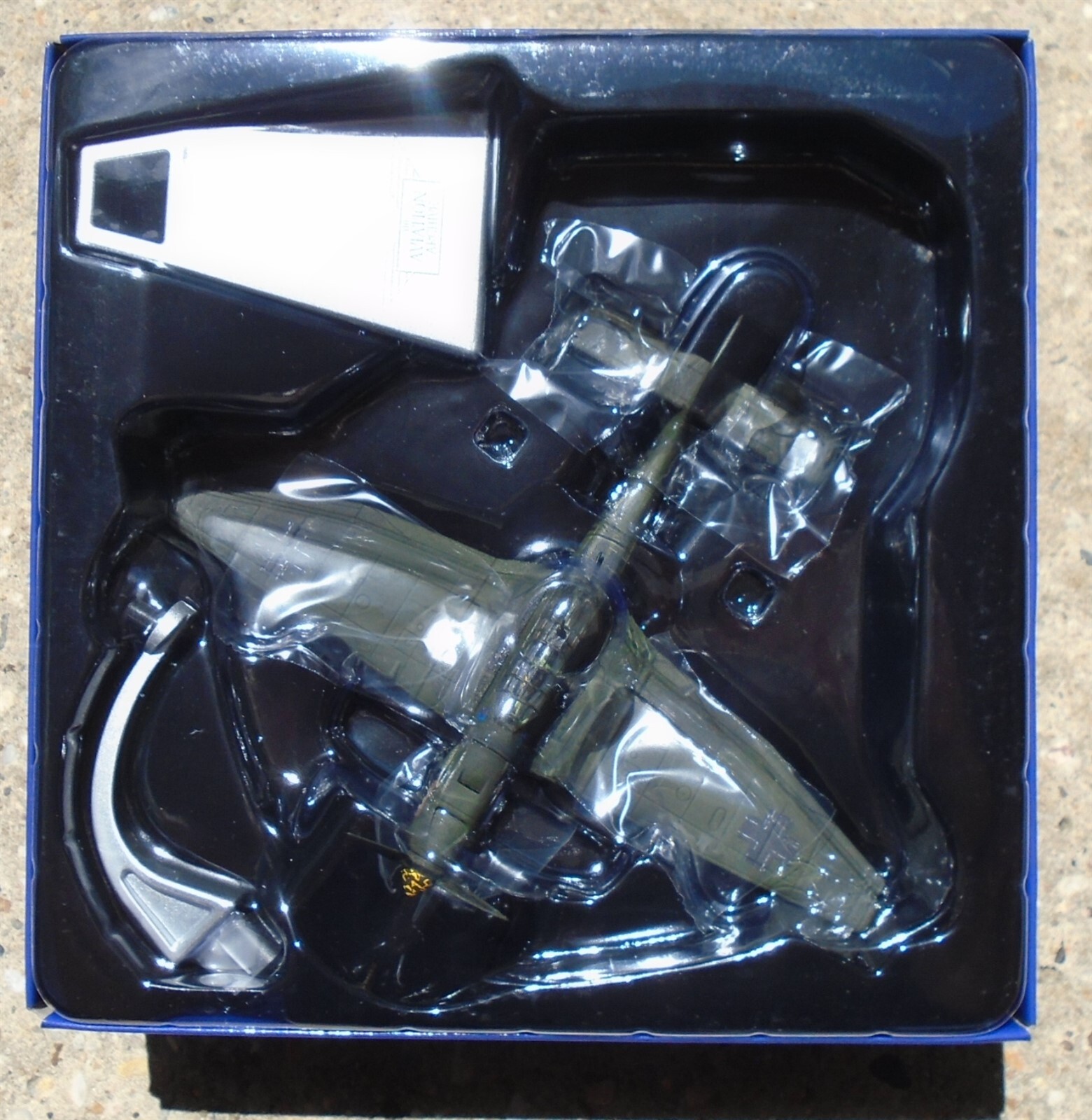 Corgi 1/72 Junkers Ju 87B Stuka Luftwaffe 9./StG.1 J9+BL St. Pol France AA32518
