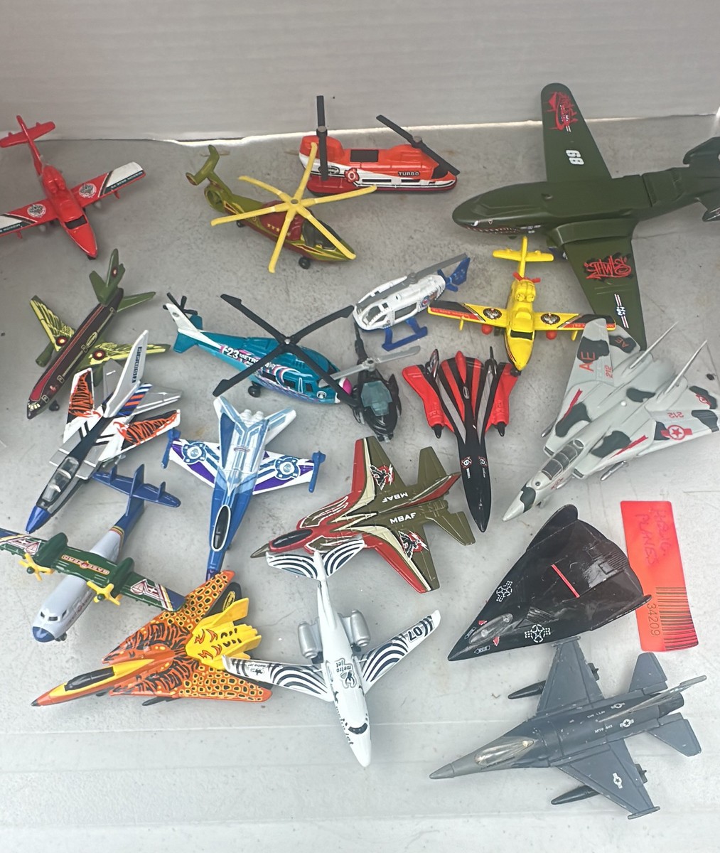 Diecast Toy Planes & Helicopters Bundle