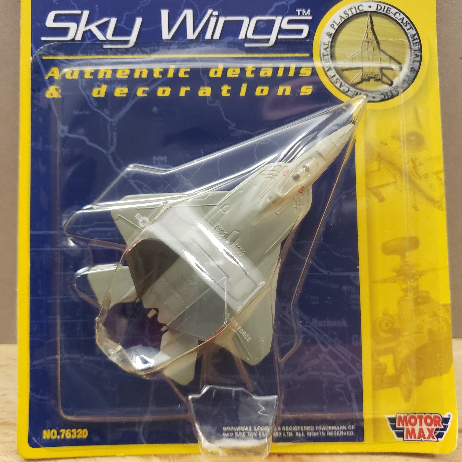 Sky Wings Lockheed YF-22 N22YF Lightning II U.S. Air Force Aircraft Diecast