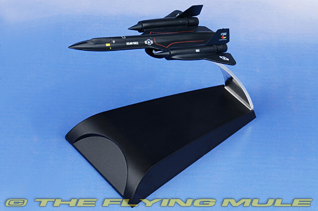 Dragon Models 1:400 SR-71A Blackbird USAF 9th SRW Rosemary’s Baby-San