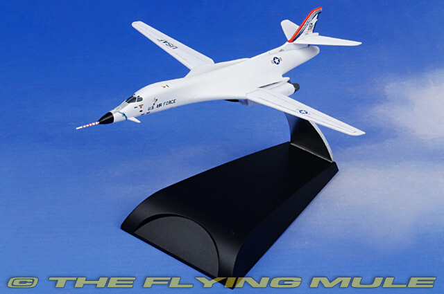 Dragon Models 1:400 B-1A Lancer USAF #74-0159 Low-Speed Configuration