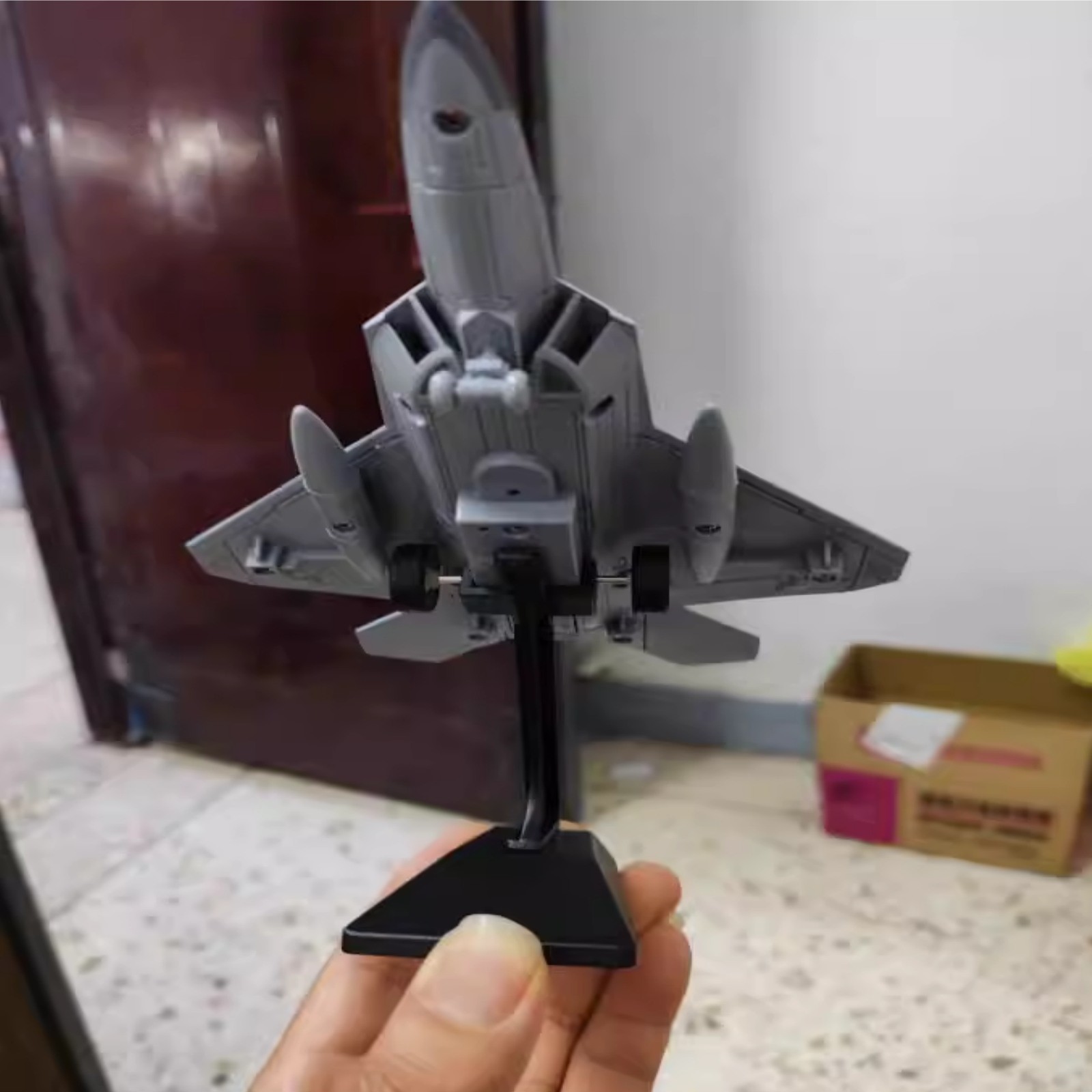 1/72 F-22 Fighter Bomber Aircraft Diecast Fighting Jet Airplanes Model Display
