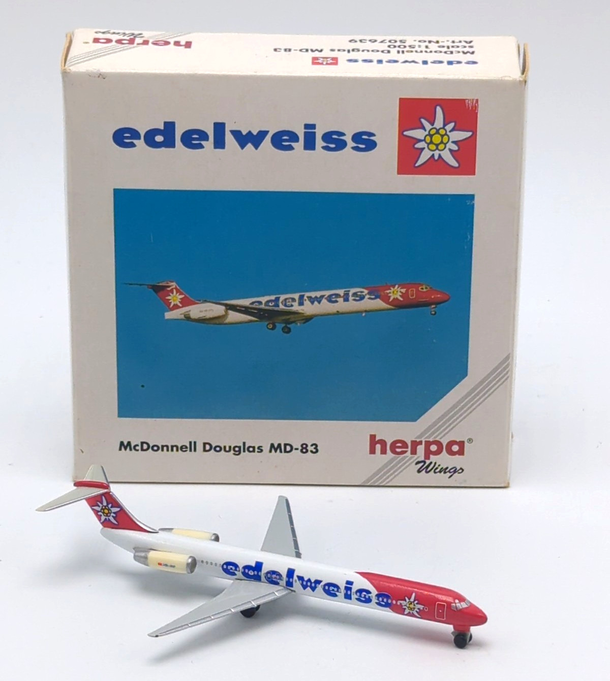 Herpa Wings EDELWEISS McDonald Douglas MD-83 1:500 scale diecast model airplane