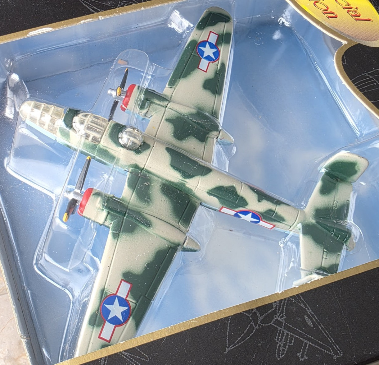 New Maisto Special Edition Air Force North American B-25 Mitchell WWII Bomber