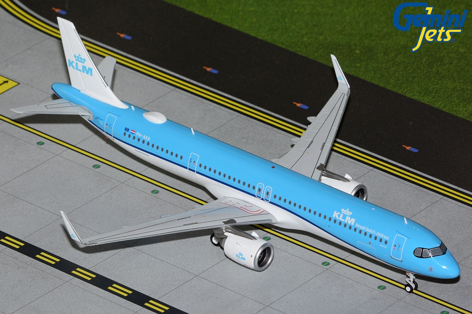 KLM Airbus A321neo PH-AXA Gemini Jets G2KLM1348 Scale 1:200 IN STOCK