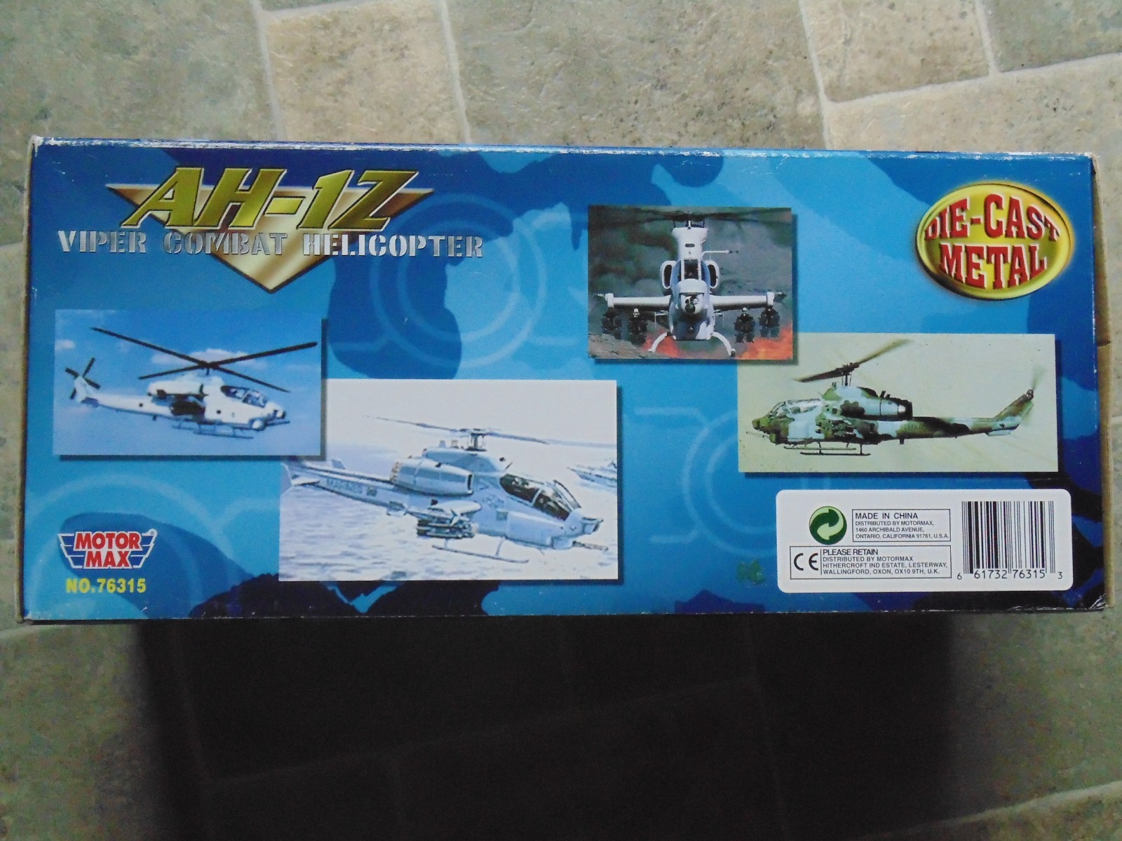 Motormax – Bell AH-1Z Viper attack helicopter – US Navy – 1:48 – 76315 – 50