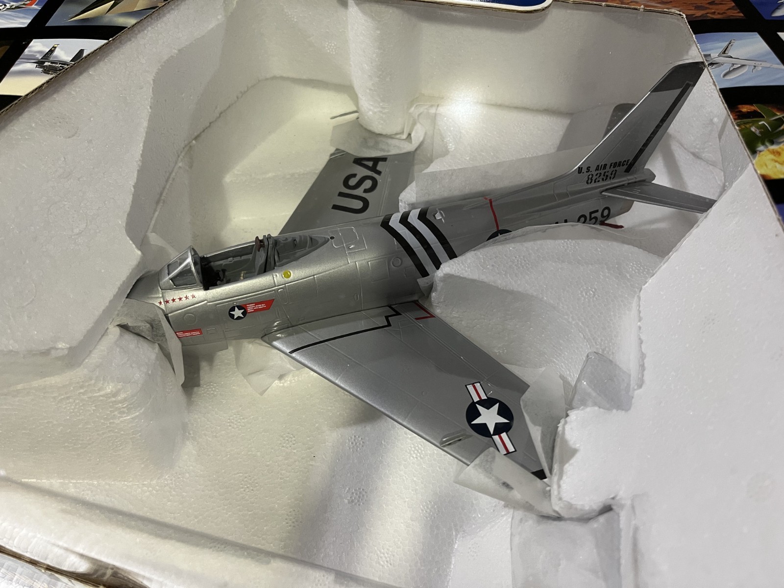 FRANKLIN MINT F-86 US AIR FORCE “B11B924” 1:48
