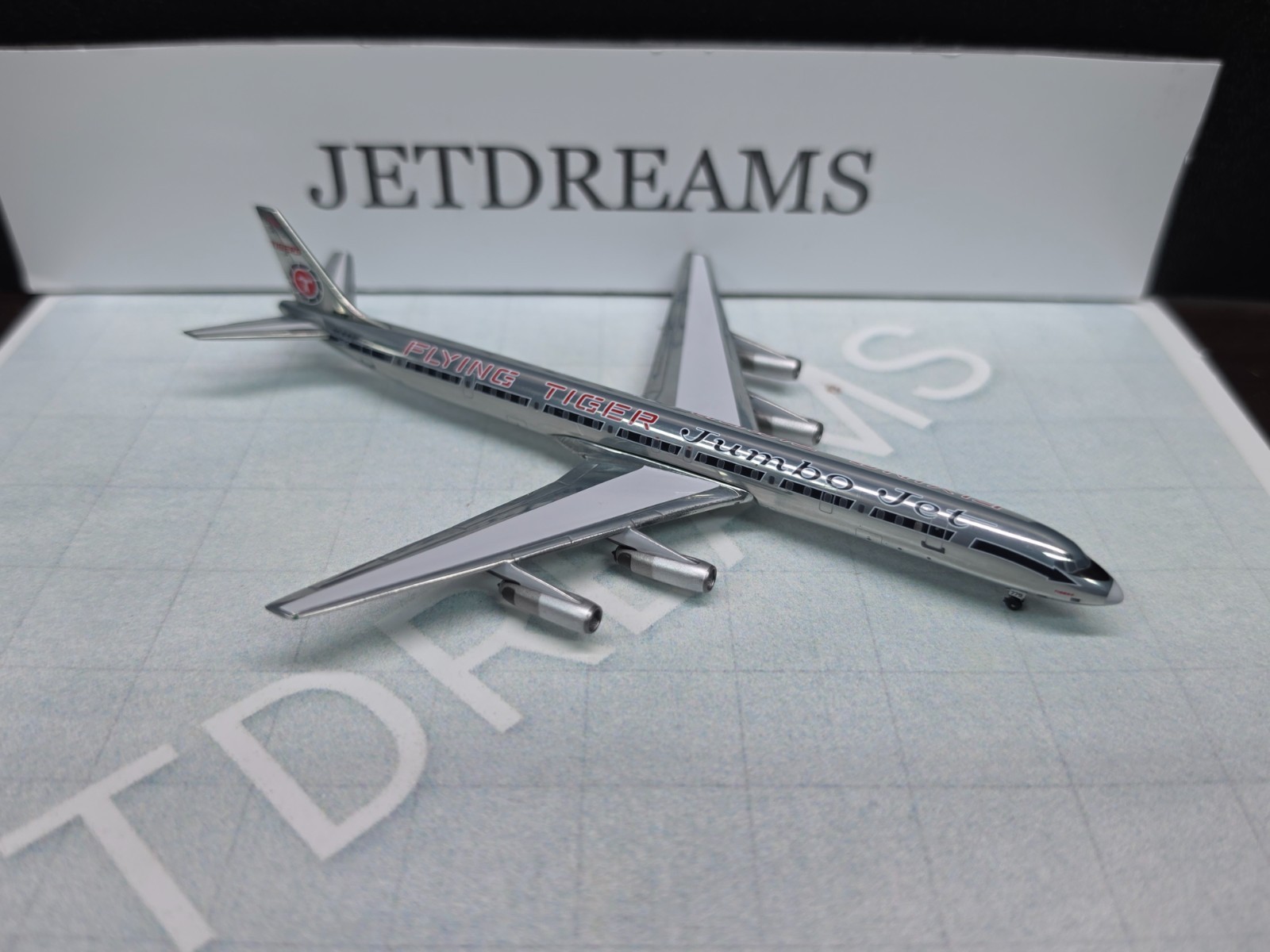 1/400 FLYING TIGER JUMBO JET DOUGLAS DC-8-63F 1980’S COLORS N779FT AEROCLASSICS
