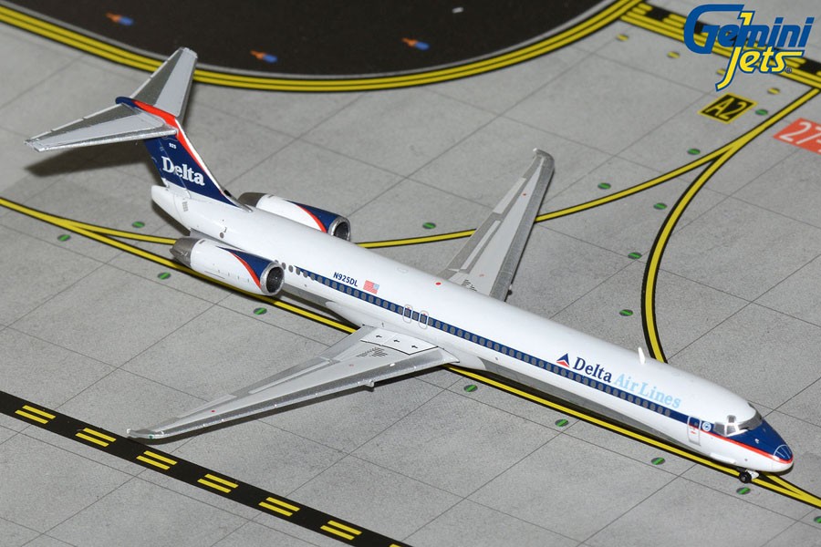 Delta Air Lines MD-88 Interim Livery N925DL GJDAL1124 Scale 1:400