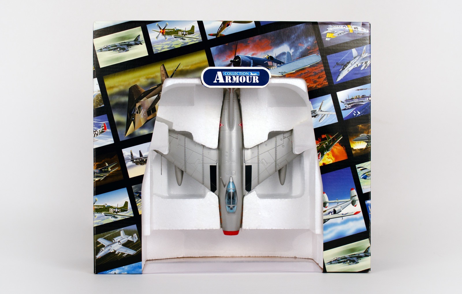 1/48 Franklin Mint B11E071, MiG-15bis, “Yellow 935”, Soviet Air Force, 1951