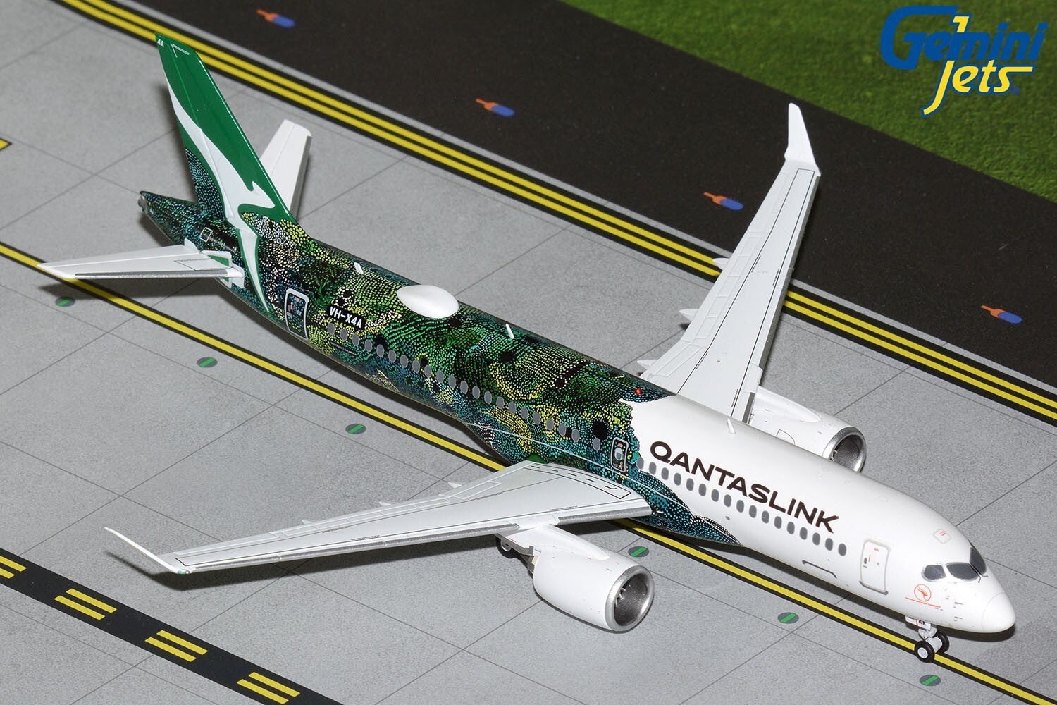 Qantas Link Airbus A220-300 VH-X4A GeminiJets G2QFA1319 Scale 1:200