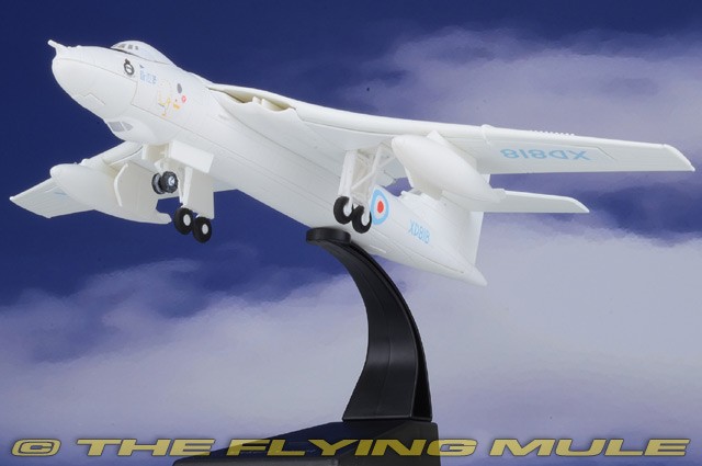 Atlas Editions 1:144 Valiant RAF No.49 Sqn XD818