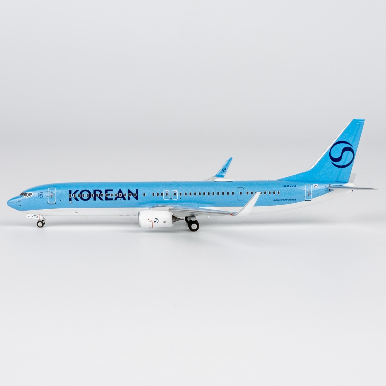 NG Models 1:400 Korean Air Boeing 737-900ER HL8273 “2025’s livery” 79027