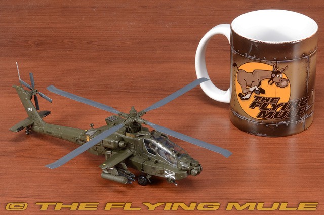 Hobby Master 1:72 AH-64D Longbow Apache US Army 4th Combat Aviation Bgd Tyrone