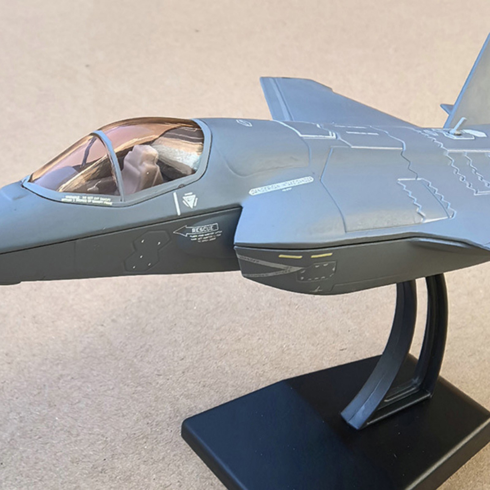 F-35B Jet Model 1:100 Scale United States Marine Corps Aircraft Replica Stand
