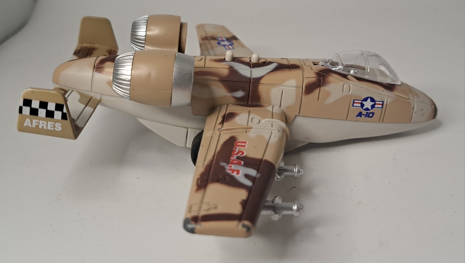 Diecast 1989 Matchbox Plane: A-10A Thunderbolt II Battery Operated 6″ Long